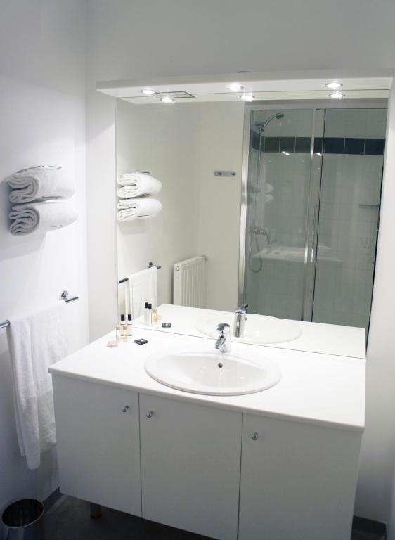 Tulip Inn Lille Grand Stade Residence Prochainement Twenty Business Flats Villeneuve-d'Ascq Szoba fotó